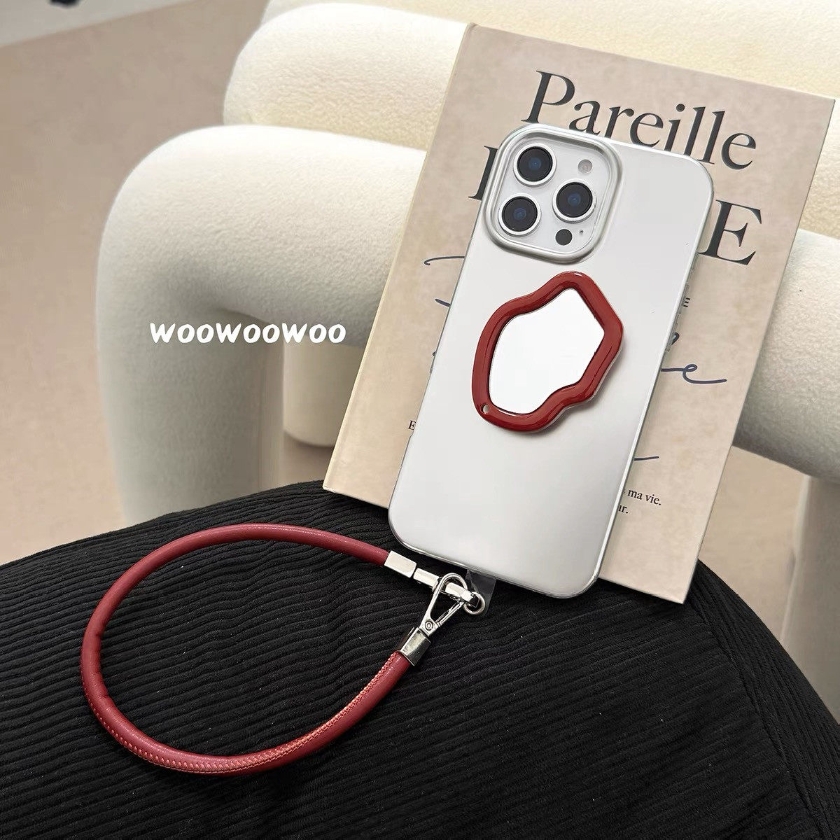 小众ins高级感闪粉银色手机壳红色镜子支架适用17iphone16promax苹果15新款14女13简约手提绳镜面11保护套12