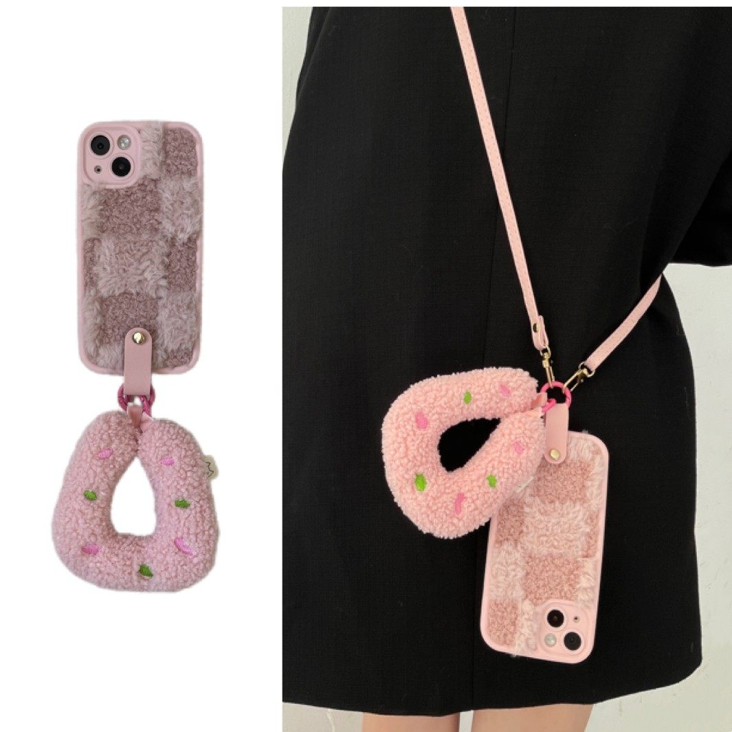 少女粉色毛绒腕带手提适用iphone15promax16苹果13手机壳14斜挎绳12秋冬11毛茸茸8P挂绳13promax保护壳XR软,3C数码配件,手机保护套/壳,淘宝优惠券,粉丝福利购,淘宝优惠卷