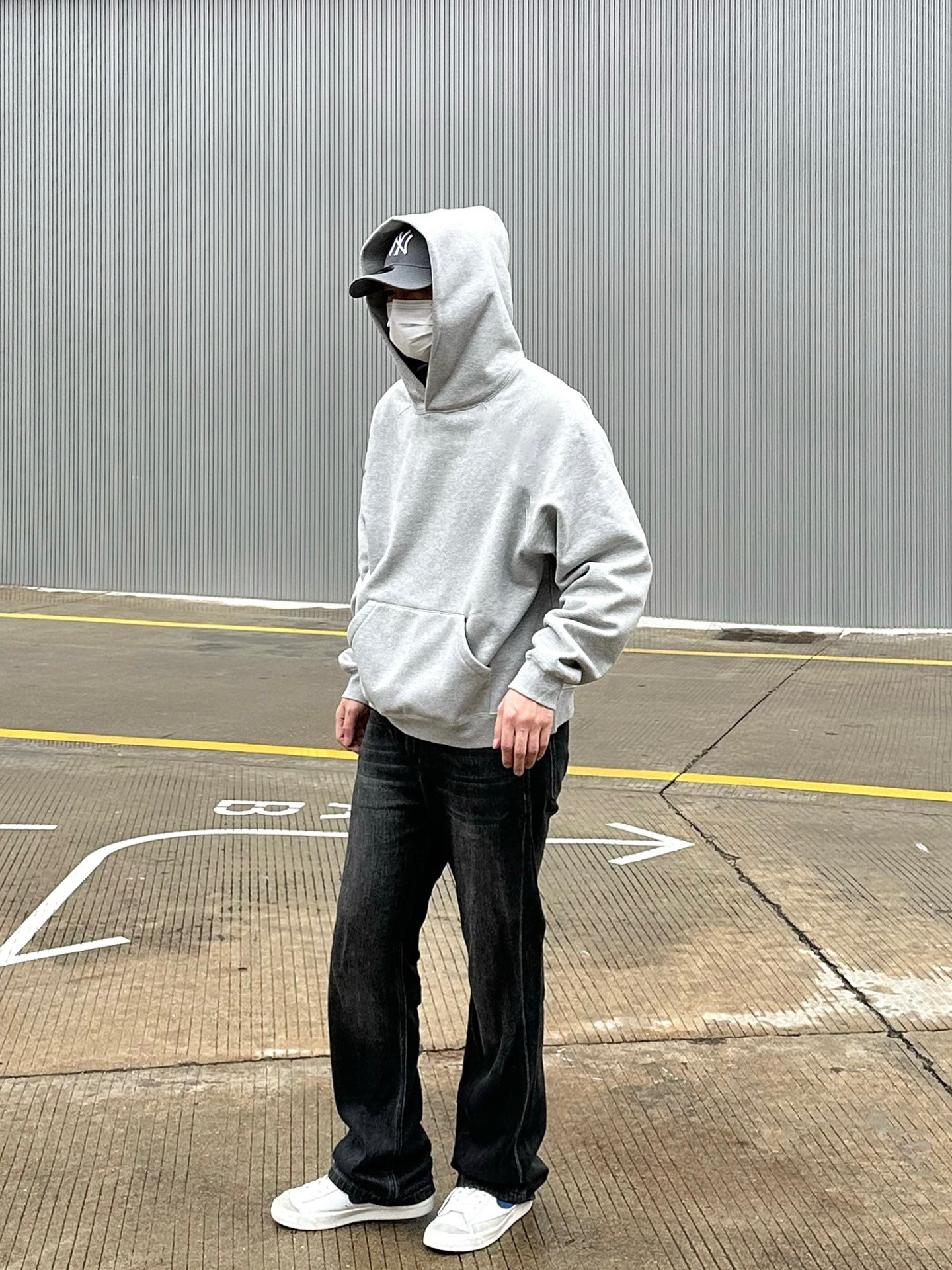 纯色连帽卫衣秋冬内搭