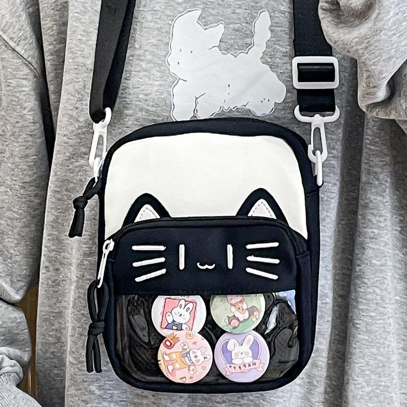 可爱刺绣猫咪单肩斜挎包原宿风潮流透明吧唧徽章痛包小包包女包潮