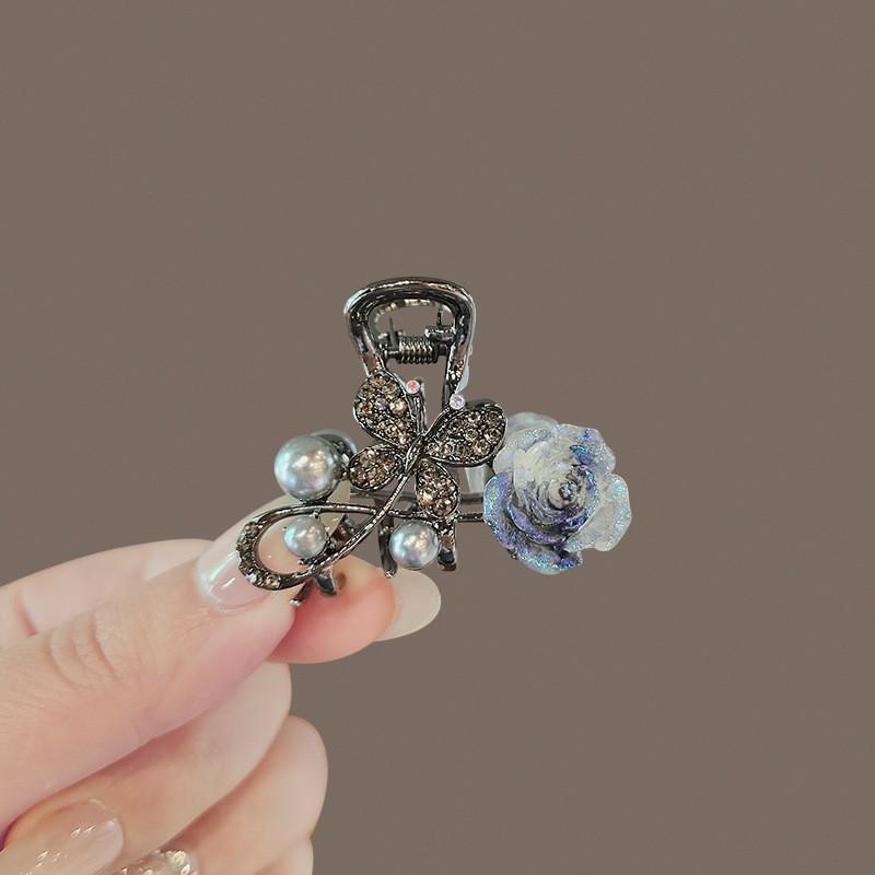 山茶花抓夹后脑勺发夹