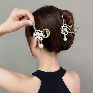 珍珠山茶花发夹女夏季后脑勺发卡高级感抓夹气质盘发鲨鱼夹子头饰