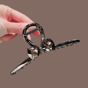 大号抓夹发量多鲨鱼夹后脑勺盘发夹子发抓高级感仿水晶蝴蝶结发夹