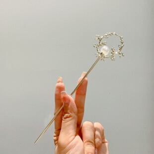 小众设计感中国风发簪新中式女式盘发彩珠鹿角簪子古风步摇发簪