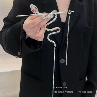 红眼蛇发簪女气质小众新中式簪子冷淡风盘发钗子高级感酷发饰饰品