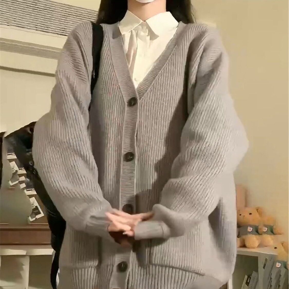 两件/套装慵懒风软糯复古针织开衫灰色毛衣女学生+白色长袖衬衫潮
