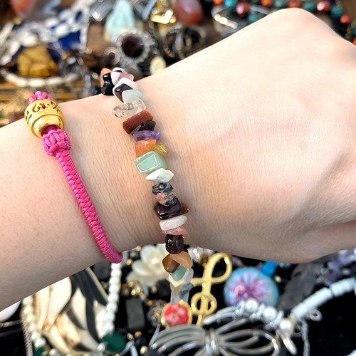 多宝天然石手串