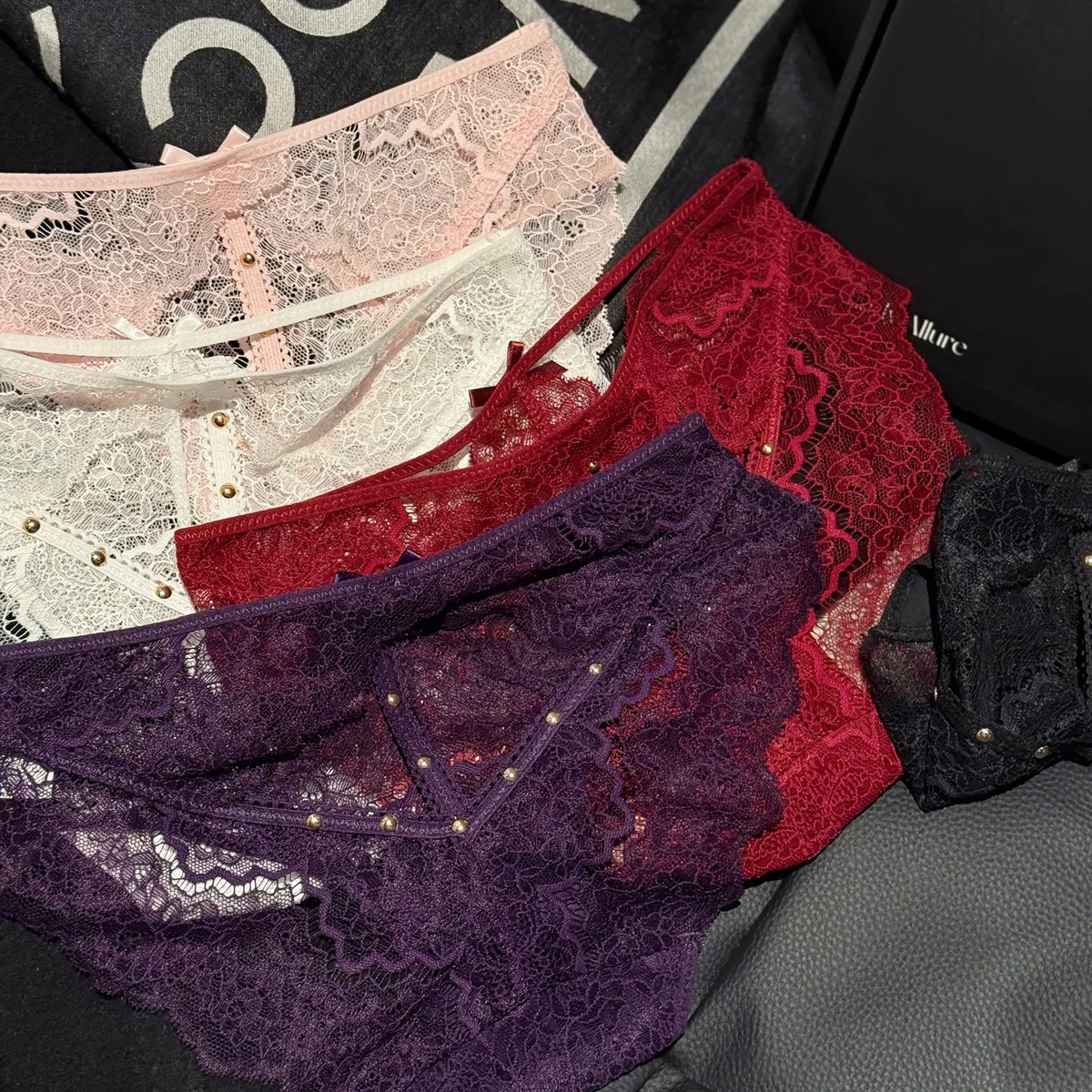 「LA」交缠陷阱*禁欲纯欲气质女人味细带蕾丝镂空性感女三角内裤