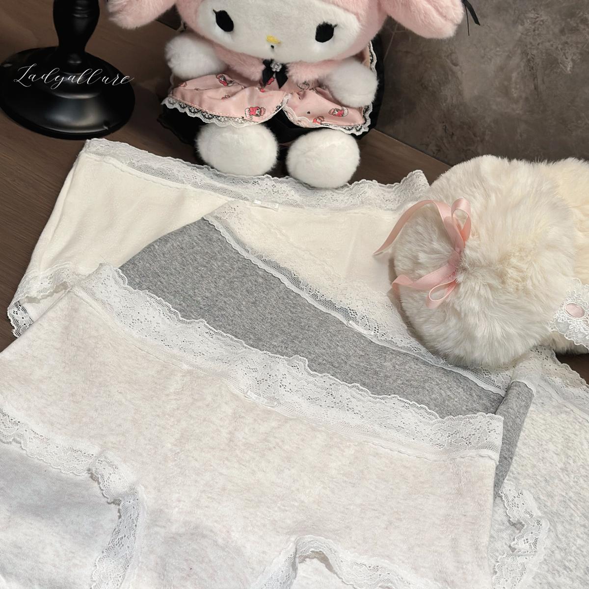 「LA」暖宫奶芙裤｜黑科技系列*舒适棉中腰软糯蕾丝磨毛三角内裤