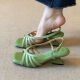 气质配裙子坡跟罗马凉鞋 软皮版 女夏季 绝美绿色方头露趾凉鞋 法式