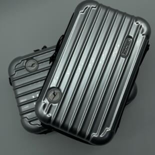 FSHPPA汉莎航空洗漱化妆包硬壳抗压佛珠玛瑙饰品收纳包小行李箱