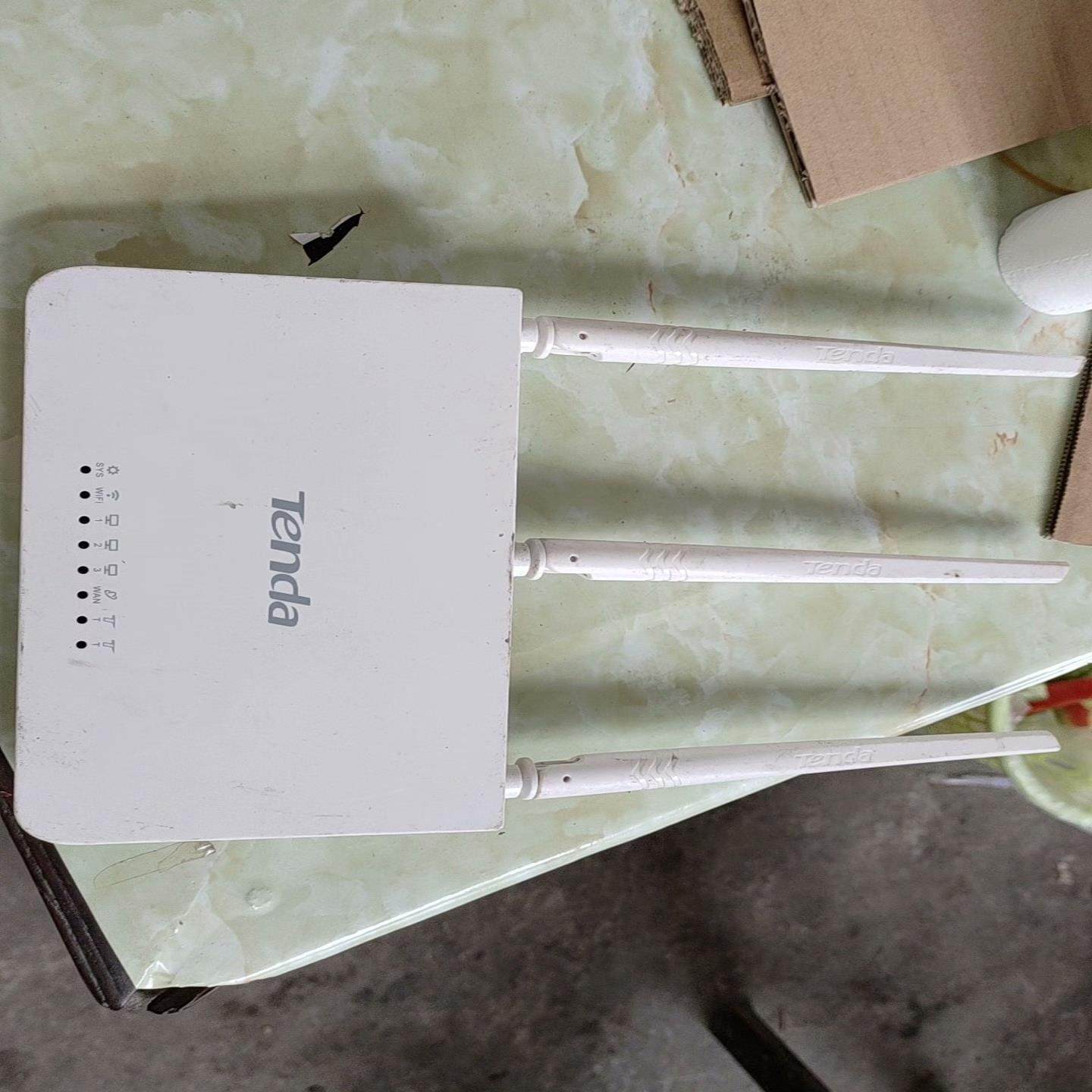 F3路由器闲置后配电源功能完好【议价】,电子元器件市场,其它元器件,淘宝优惠券,粉丝福利购,淘宝优惠卷