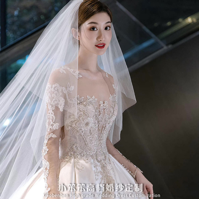 婚纱2023新款新娘一字肩主纱轻奢小众高端礼服孕妇重工小个子拖尾