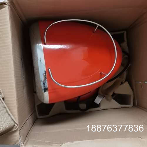 Illy X7.1胶囊咖啡机，正常使用，目前不能喝咖啡，先出