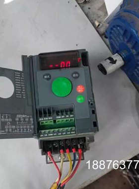 变频器0.75KW，ATV310H075N4A，成色如议价