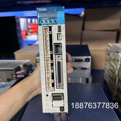 SMC LECSB2-S7原装拆机驱动器200W功能包好实物议价
