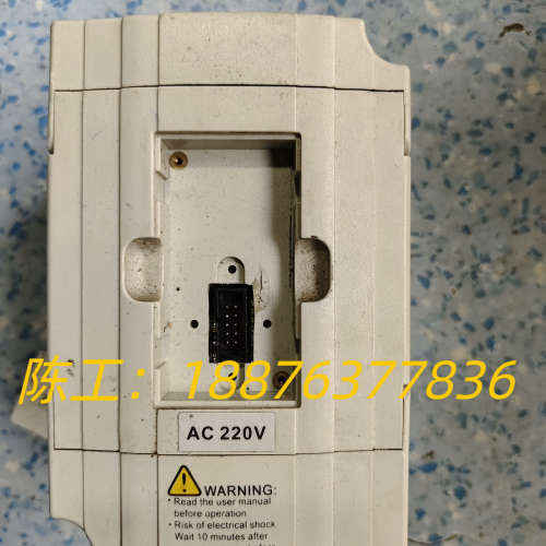 GRE-100M-0015G -S2。1.5KW。220V。议价