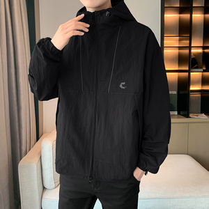 休闲印花夹克男秋季防水冲锋衣宽松连帽外套B345-JK06-P110图片