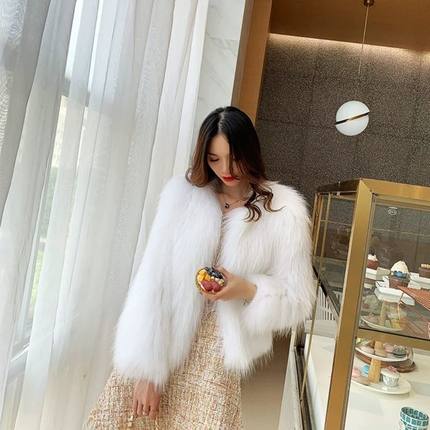 2024秋冬新款仿水貂毛皮草外套女年轻短款修身显瘦狐狸毛编织披肩