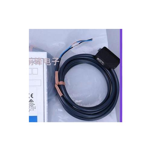 光电开 关E3Z-D61 D62.R61.R62.D81.D82 E3Z-T81 E3Z-T61 E3Z-T61