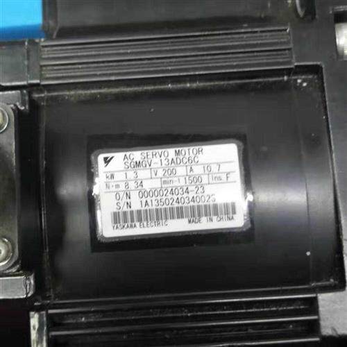 SGMGV-13ADC6C安川词服电机成色漂亮保修3个月 议价