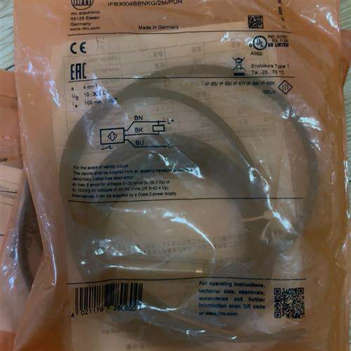IFS702. 易福门接近开关ifs702数量4个