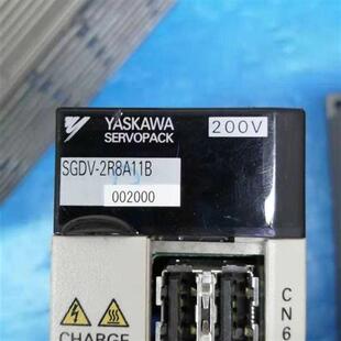SGDV 议价 2R8A11B002000伺服驱动器成色漂亮保修3个月
