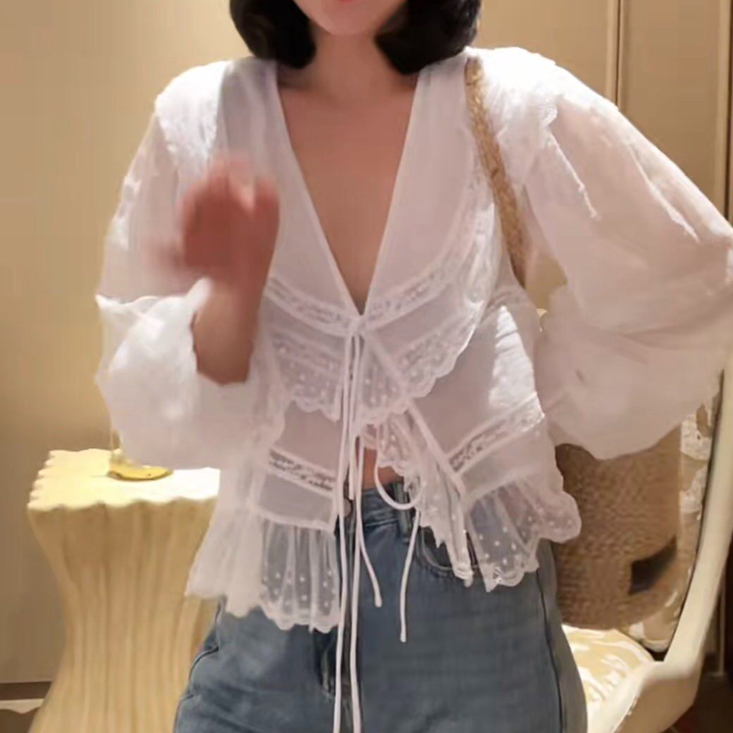 2026夏季新款爆款法式独特绝美上衣高级感轻奢减龄洋气白色衬衫女