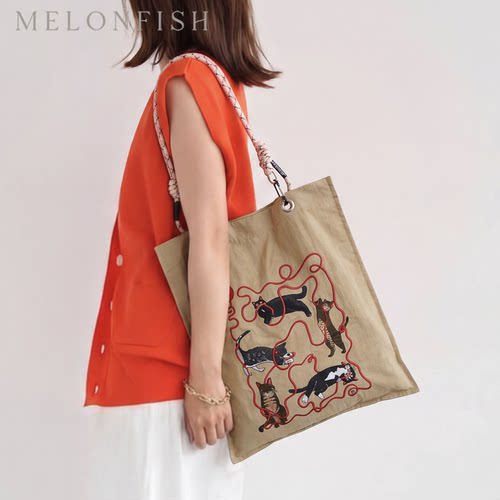 Melonfish猫咪刺绣通勤帆布包