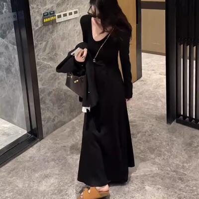 棉磨毛极简纯色长袖连衣裙