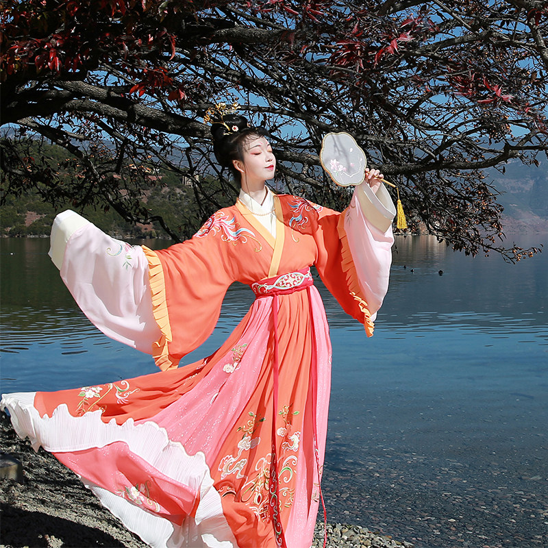 衔泥小筑汉晋风格原创日常汉服女装刺绣交领半臂齐腰襦裙凤羽