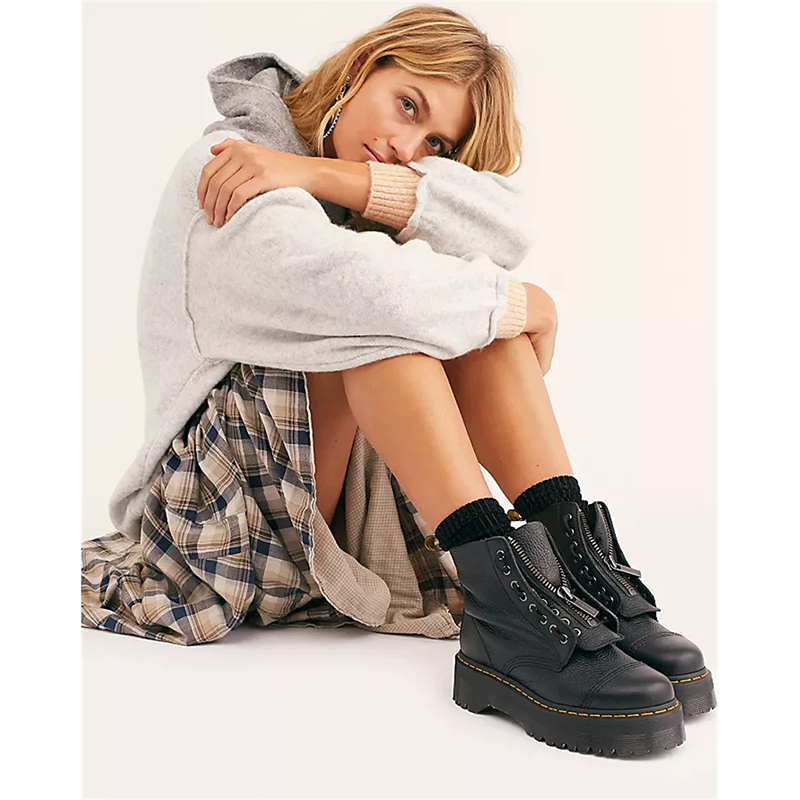 超酷拉链厚底马丁靴Dr.Martens
