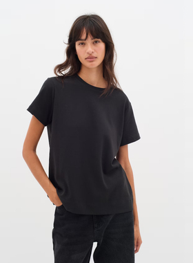 小喜家 国内现货 25春夏 In Wear 黑色全棉经典百搭圆领短袖T恤