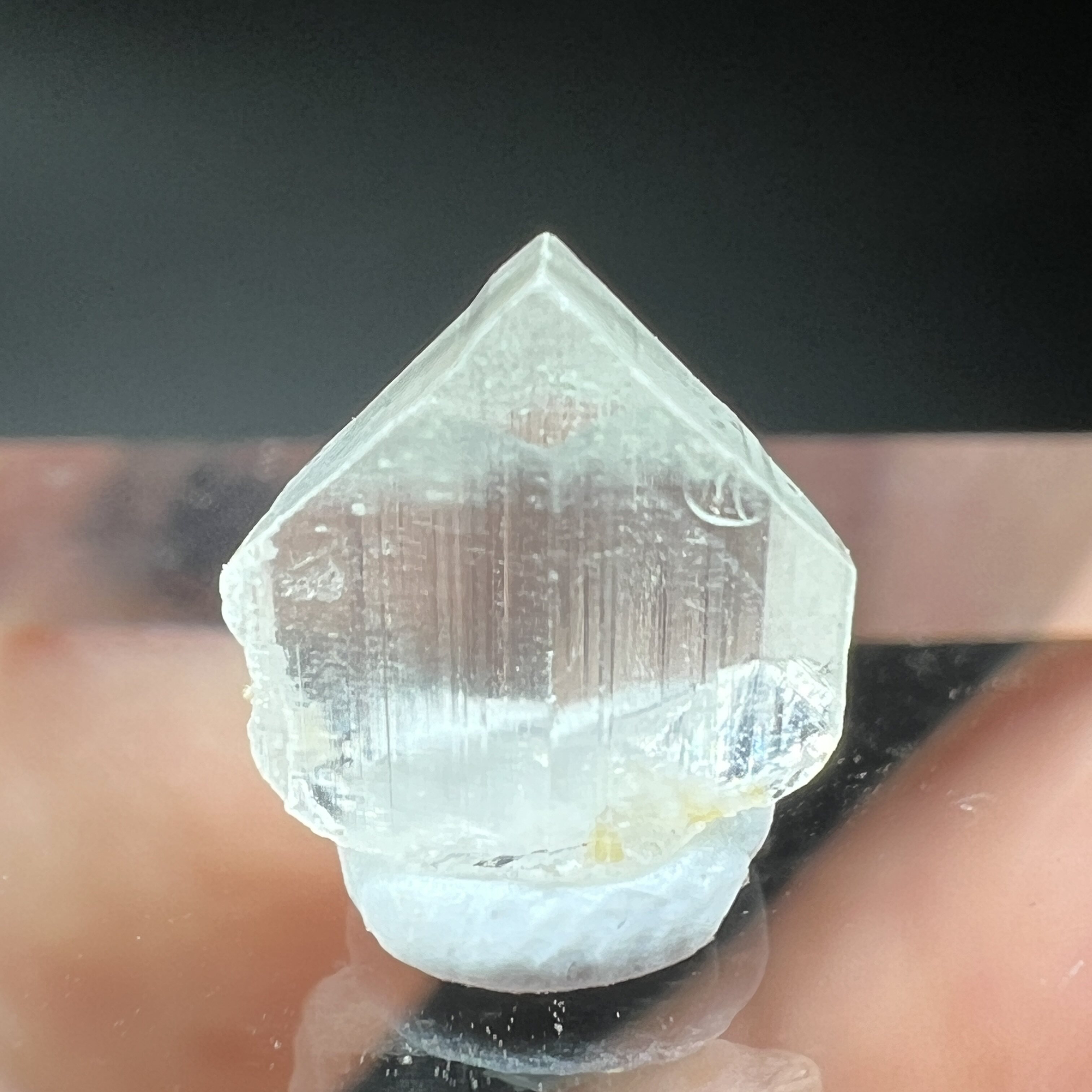 蓝柱石Euclase 精品天然矿物晶体矿物标本原石矿石宝石观赏石收藏