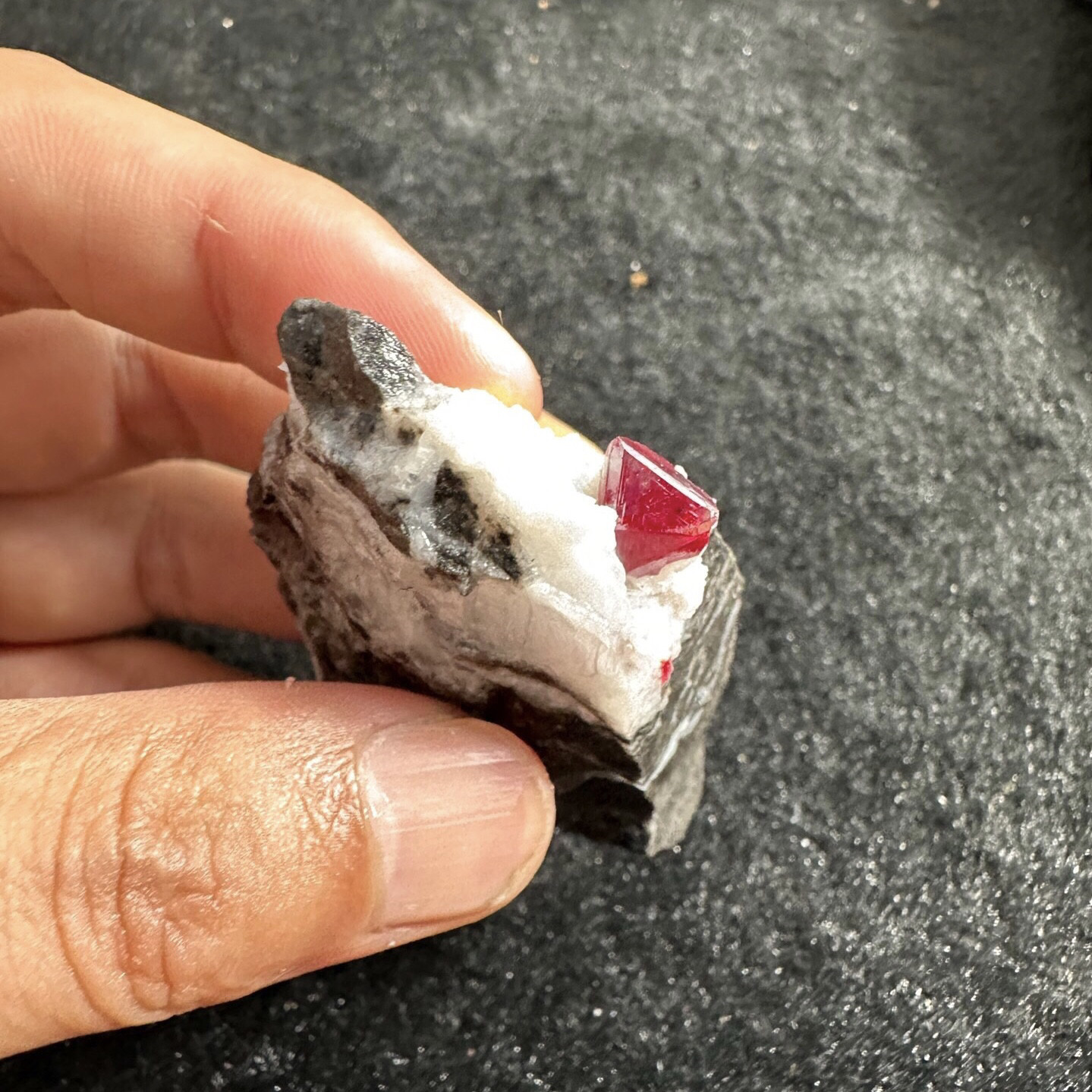 辰砂Cinnabar + 白云石 精品矿物晶体矿物标本矿石原石宝石观赏石