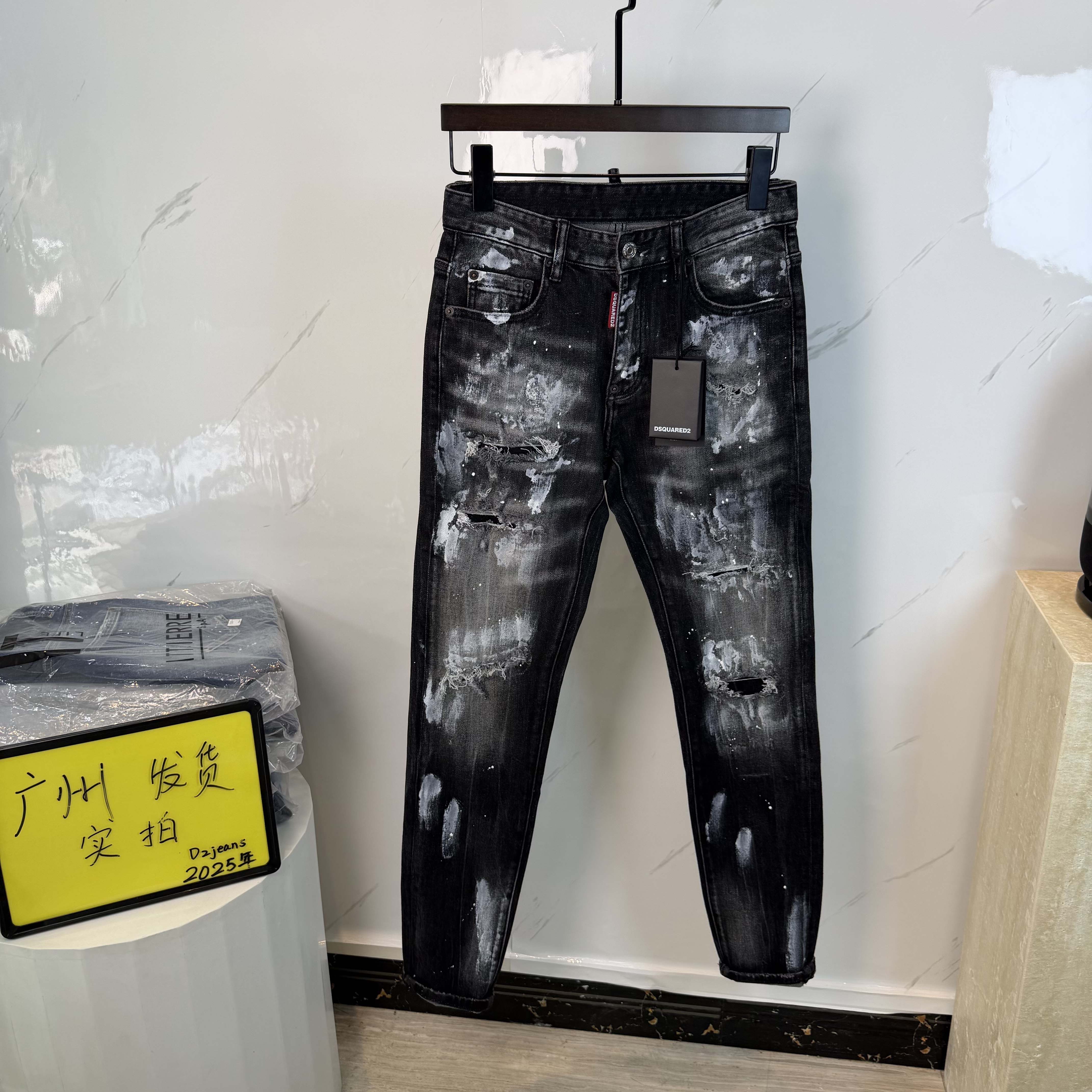 2025DSQ新款破洞修身破洞泼墨刀割港风乞丐紧身高D2广州牛仔裤男