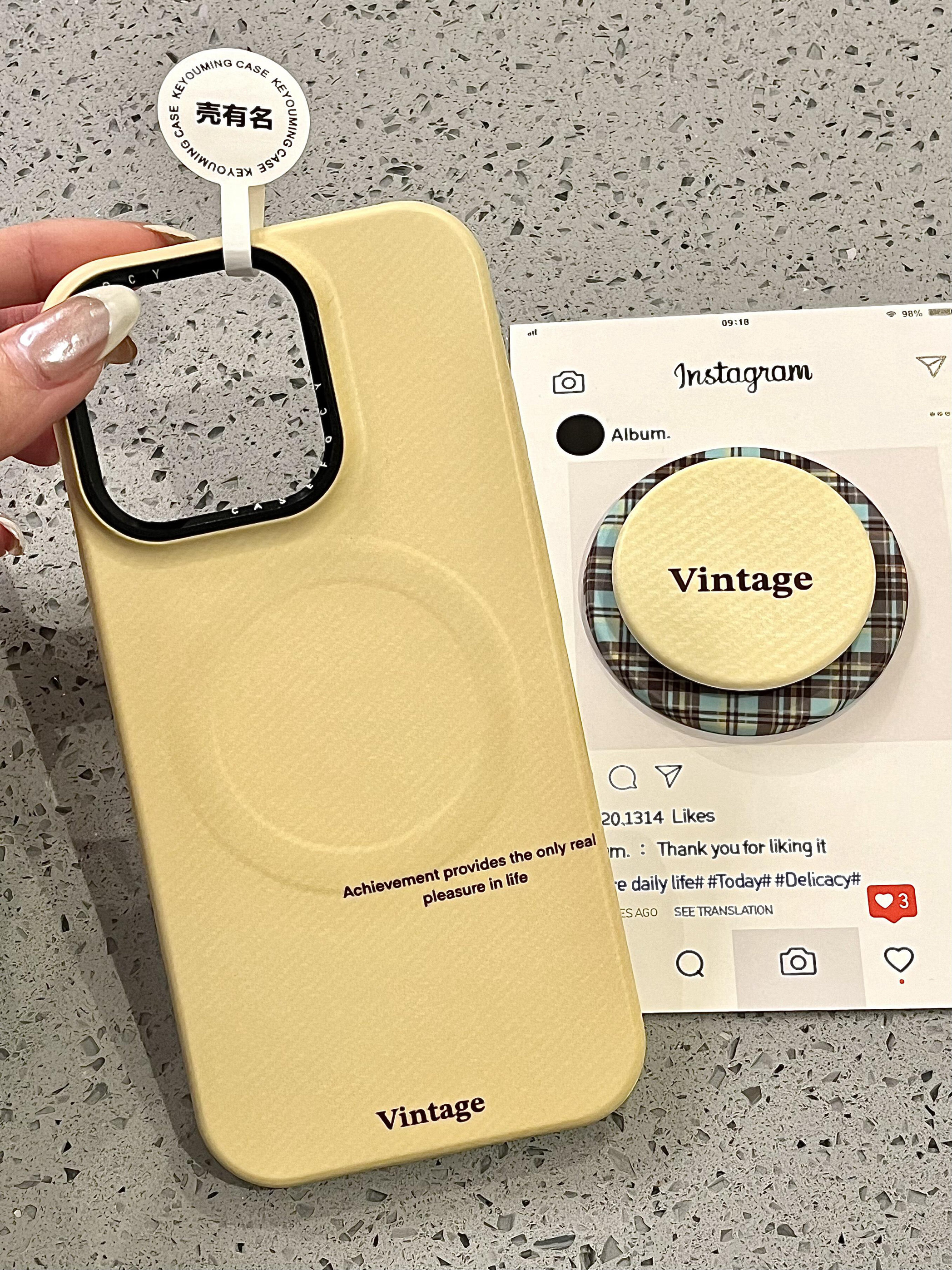 西多士奶黄拼接复古格纹适用iphone16promax苹果14手机壳13少女17promax磁吸