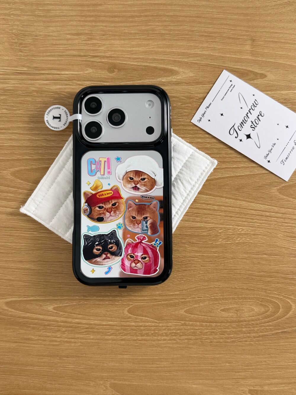 西多士可爱头套猫咪贴纸适用苹果17pro韩系iPhone16/15防摔14镜面手机壳