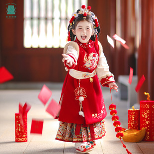 冬季新款汉服女童明制马面裙套装儿童拜年服国风毛呢上衣新年