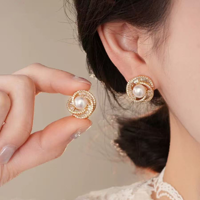 珠光宝气经典百搭温柔花朵珠珠款