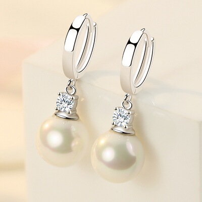 2025新品白色珍珠圆形满钻耳扣