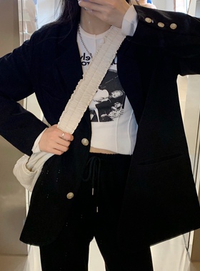 秋冬西装外套女韩版ins爆款2021白粉绿黄黑色小西服百搭高级感薄