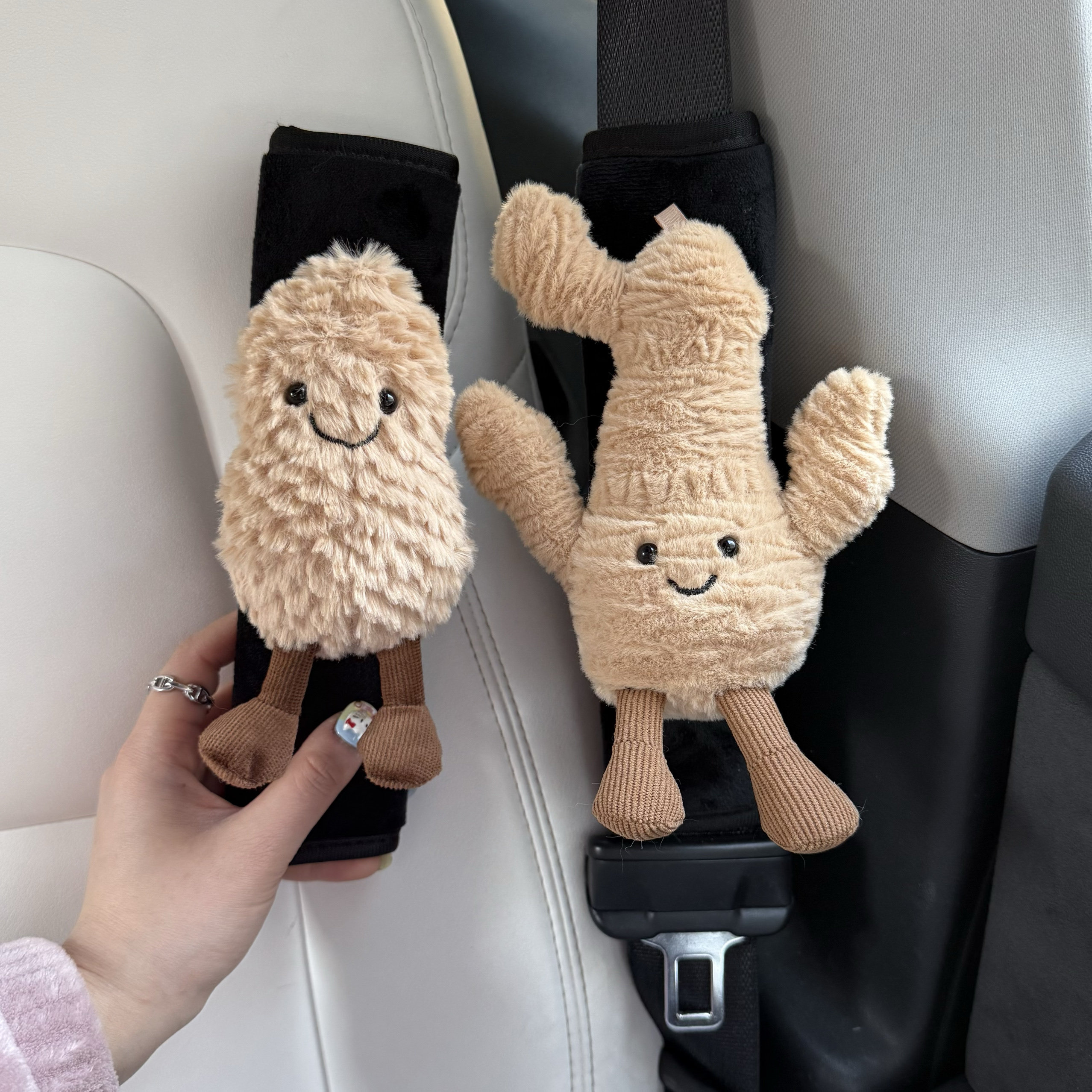 原创汽车安全带护肩套可爱生姜花生车载装饰护肩套情侣饰品礼物,汽车用品/电子/清洗/改装,手刹套/档把套/套饰套装,淘宝优惠券,粉丝福利购,淘宝优惠卷