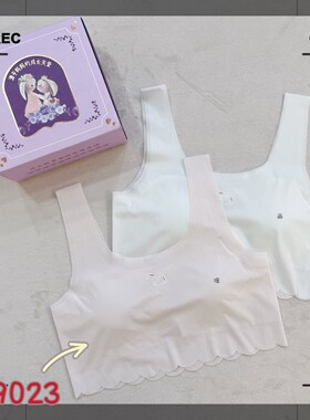 乌拉拉公主少女内衣发育期