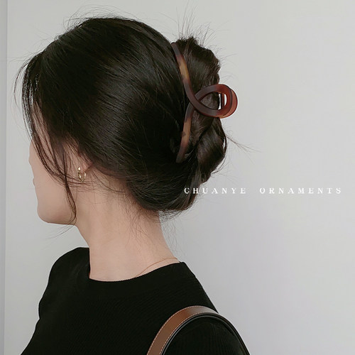 磨砂半透明简约日韩风鲨鱼夹