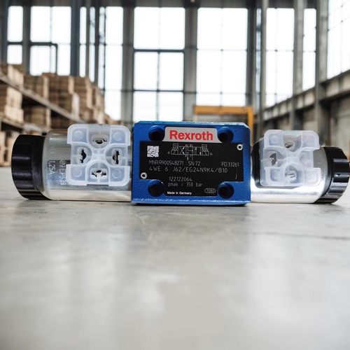 力士乐液压电磁阀4WE10D50/EW230