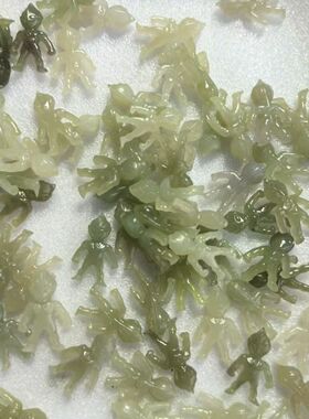 和田玉奥特曼吊坠.和田玉阿特曼立体挂件.和田玉阿特曼款项链玉坠