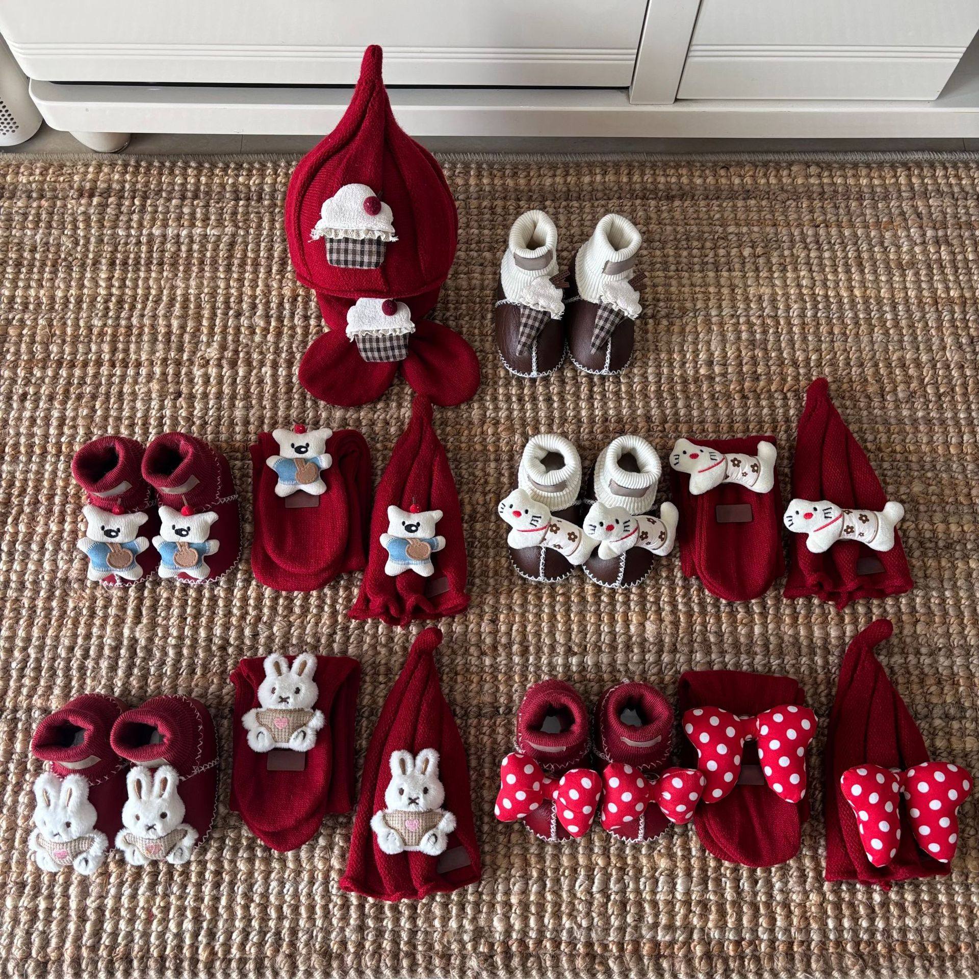 桑坡Q系列宝宝三件套卡通儿童帽子秋冬女童男宝围巾多件套装,童装/婴儿装/亲子装,多件套 帽子、围巾、手套等组合,淘宝优惠券,粉丝福利购,淘宝优惠卷