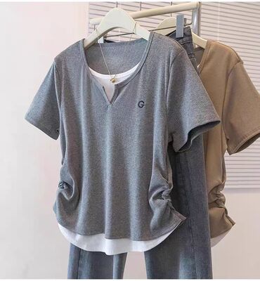 撞色不规则u领短袖T恤女2025夏季新款大码胖mm显瘦遮肉假两件上衣