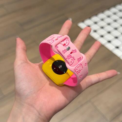 蝴蝶扣浮雕KT猫双色硅胶表带